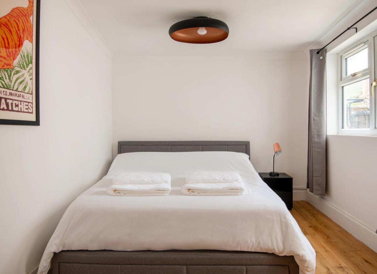 -Newly Refurbished- Stylish Apartment 5 Minutes From Station W Garden Hove Buitenkant foto