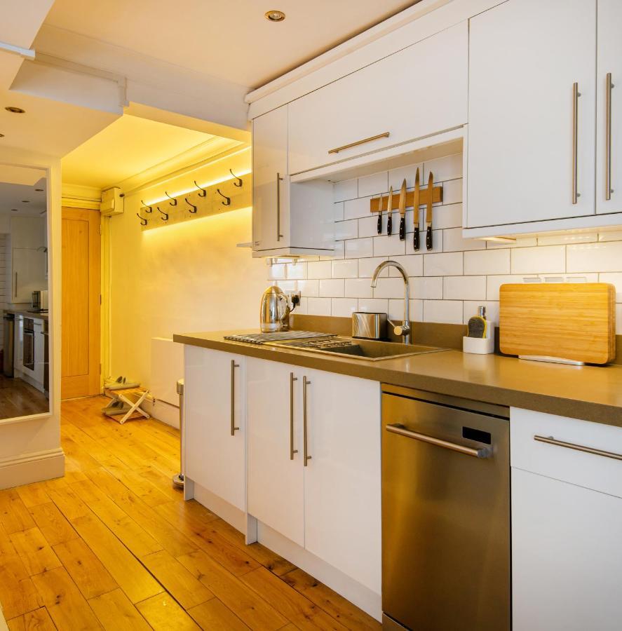 -Newly Refurbished- Stylish Apartment 5 Minutes From Station W Garden Hove Buitenkant foto