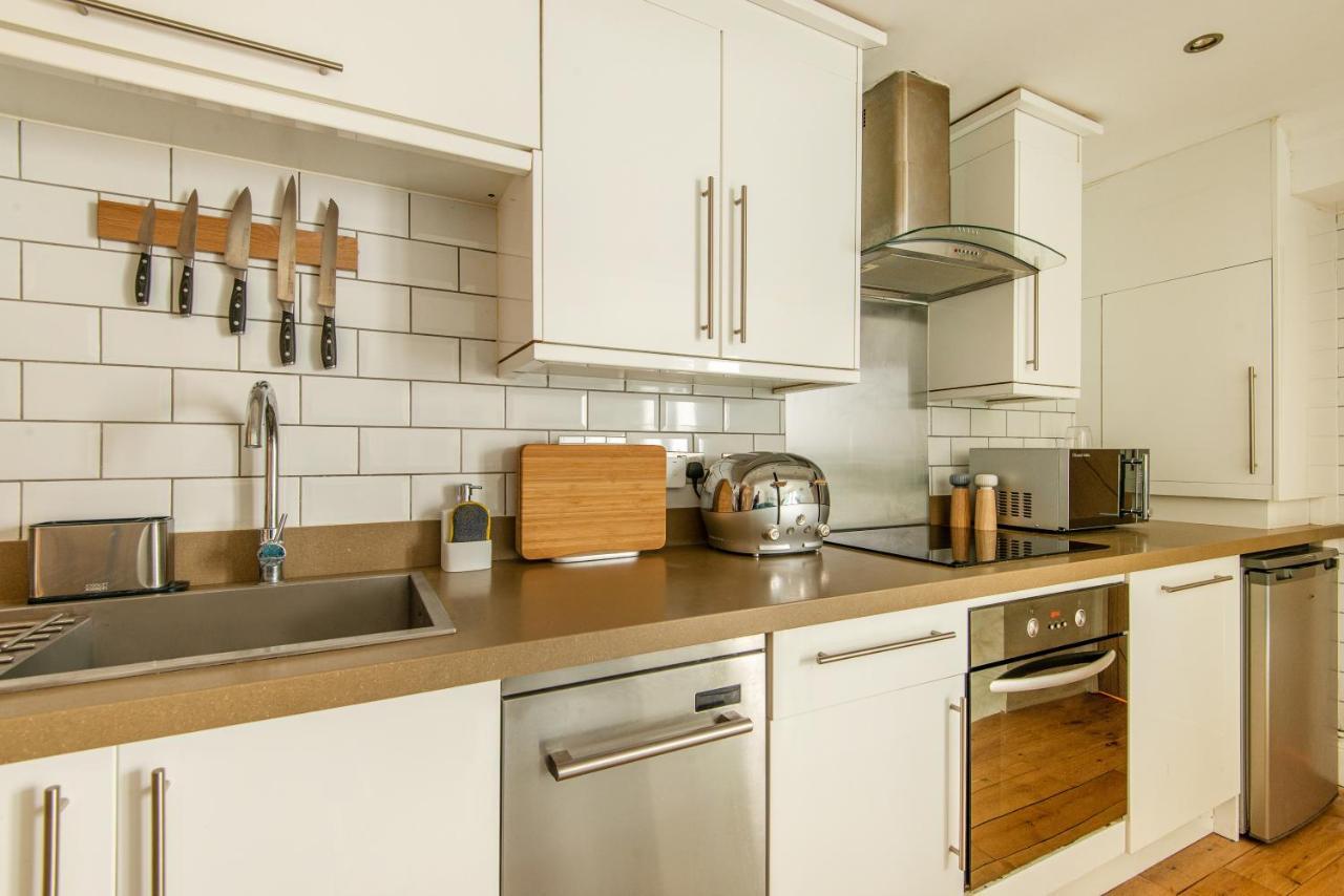 -Newly Refurbished- Stylish Apartment 5 Minutes From Station W Garden Hove Buitenkant foto